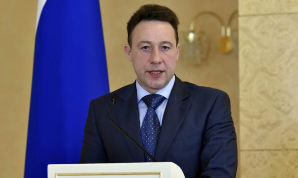 Полпред посетил процедуру продления договора.