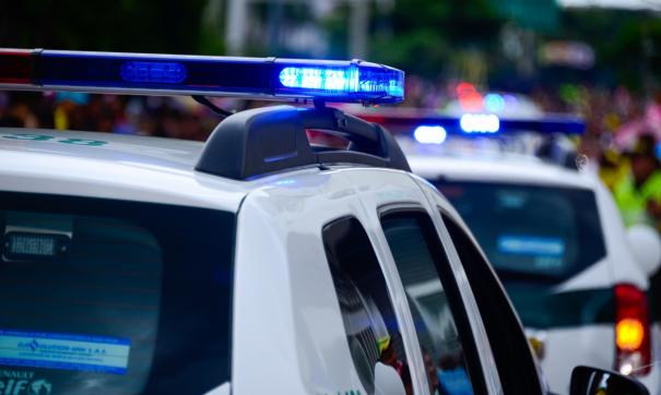 Полиция задержала взявшего заложников в Париже мужчину