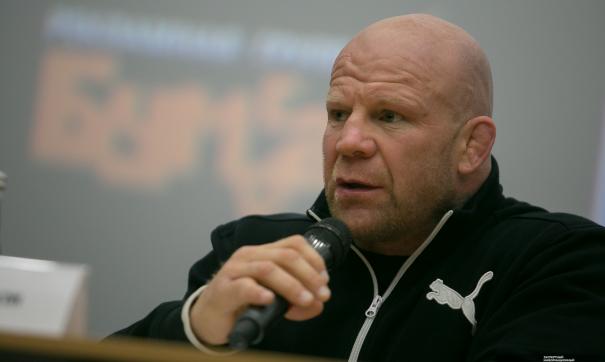 Боец Джефф Монсон заявил о планах стать депутатом Госдумы