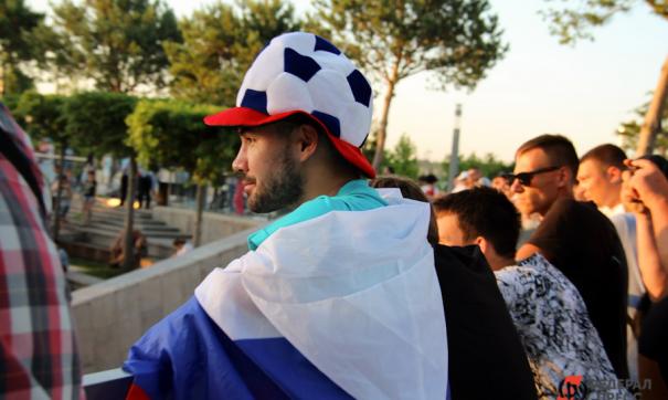 Греческие болельщики напали на российских журналистов перед матчем «Спартака»