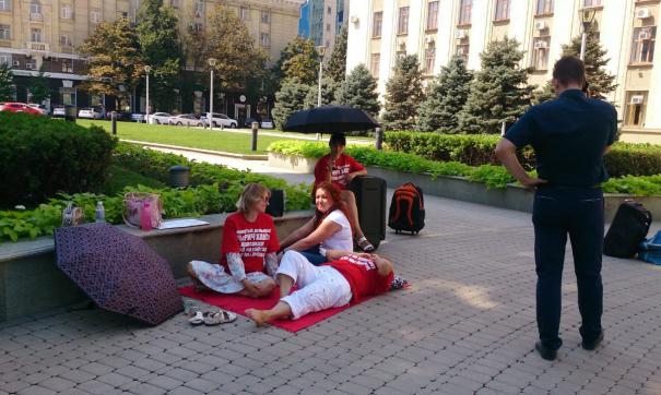 дольщики