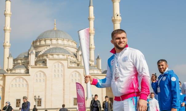 эстафета огня универсиады в Грозном