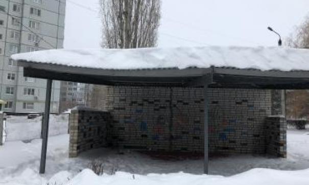 Прокуратура заставила руководство детсада убрать снег.