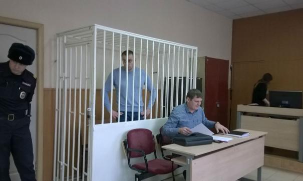 В суде идет слушание дела бывшего руководителя налоговой службы Владимира Рыжука