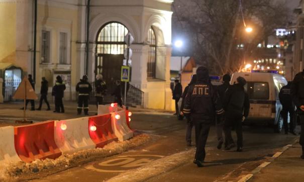 МВД заявляет, что на самом деле мужчина просто поссорился с охранником храма