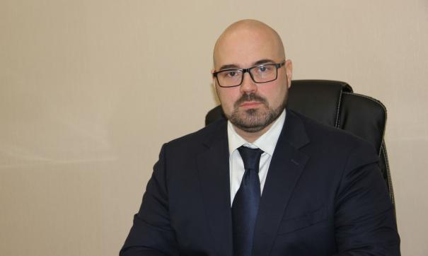 Юрий Петров