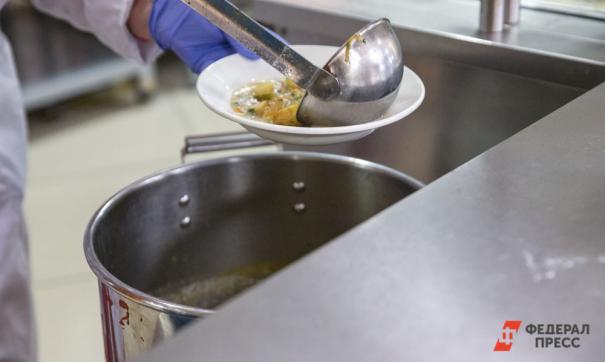 По словам учеников, продукт был похож на личинки насекомого