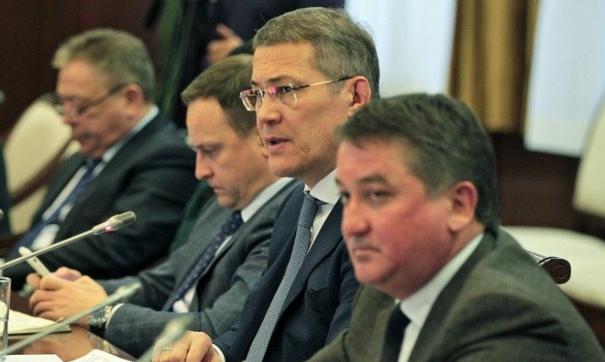 Хабиров провел оперативное совещание