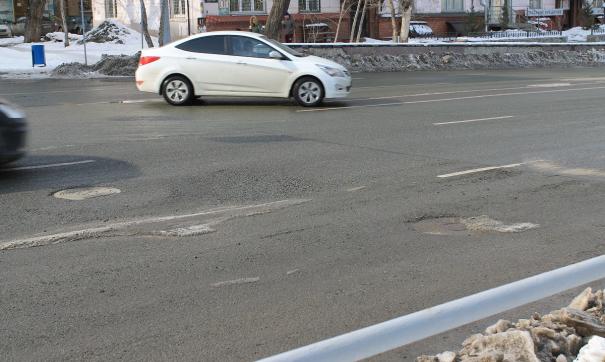 В Челябинске дважды ремонтируют одни и те же дороги