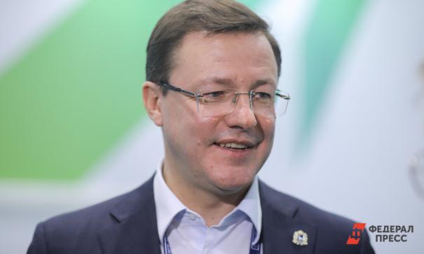 Дмитрий Азаров