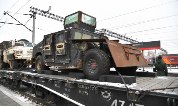 В Хабаровск прибыла военная техника из Сирии