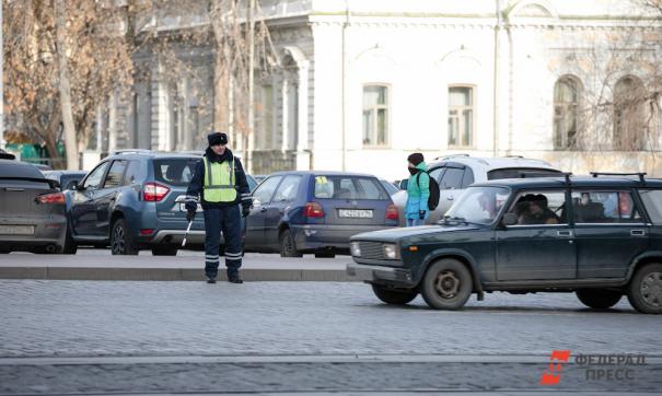 В Мурманской области суд оштрафовал мужчину на 30 тысяч за избиение сотрудника ГИБДД