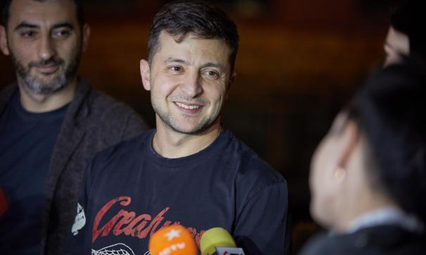 На данный момент у Зеленского самая большая поддержка украинцев