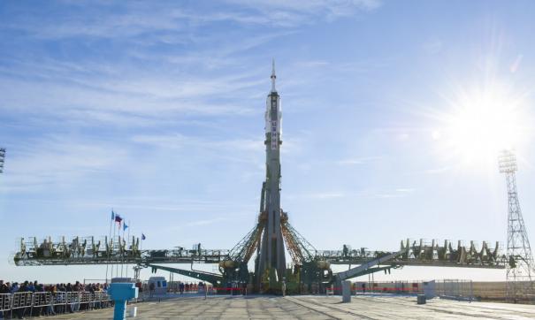 «Роскосмос» со второй попытки доставил космонавтов на МКС