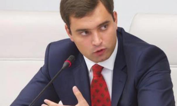 Это эпизод из прошлой жизни Натарова, подчеркнул Усс