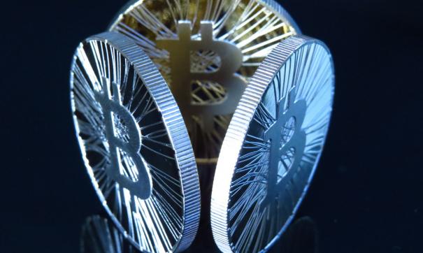 Жители Москвы и Санкт-Петербурга информированы о биткоинах лучше других россиян