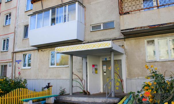 В Петербурге неизвестные связали пожилую женщину и ограбили ее