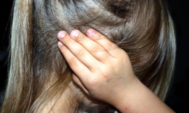 В Петербурге мать продает 8-летнюю дочку взрослому мужчине «для личного пользования»