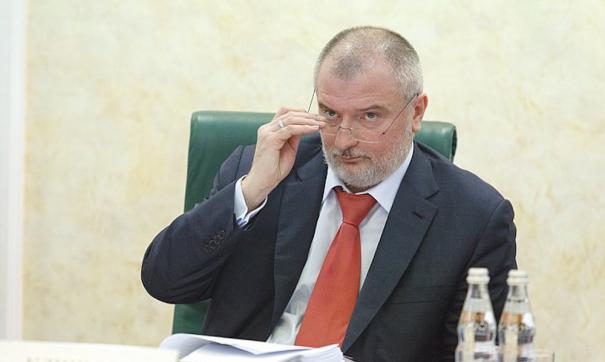 По словам Клишаса, все свое состояние он заработал в коммерческих структурах