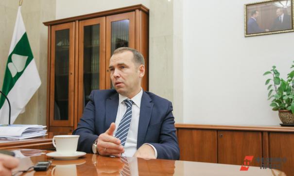 Вадим Шумков выкладывает на свои страницах в соцсетях не только рабочие моменты