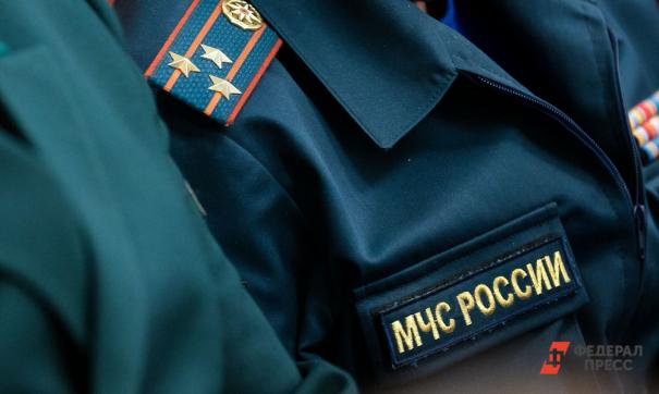 Во Владивостоке умер пожарный, пострадавший при тушении склада
