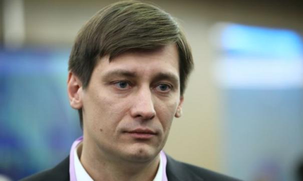 Дискуссия о том, сколько должно быть туров, полезна: она приводит к политическому движению
