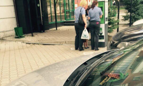 Платные парковки в Красноярске останутся, заверили в горадминистрации