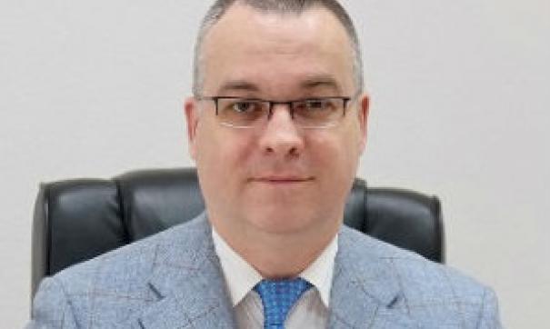 У сити-менеджера появился земельный участок с домом, но исчезли 5 дачных домиков.