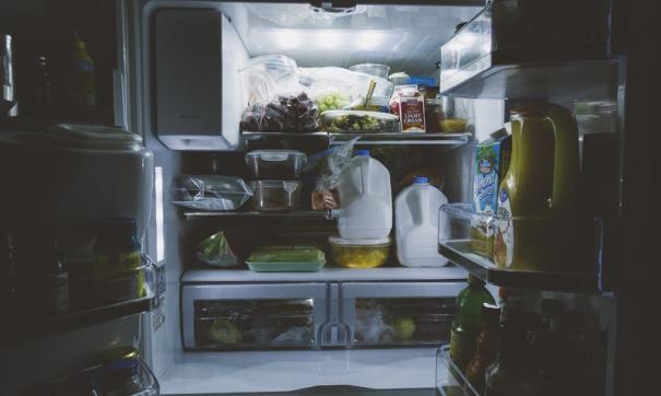 Ученые выяснили, что залежавшиеся продукты ускоряют старение организма