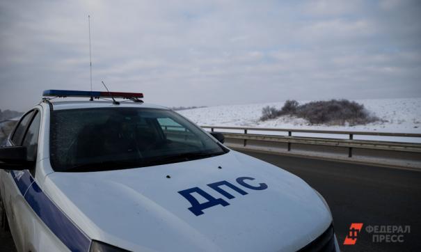 Сотрудники ГИБДД уточняют все обстоятельства ДТП