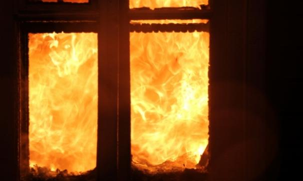 В Белоярском районе в пожаре погибли двое человек.