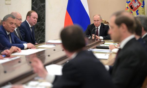 Владимир Путин не согласен, что в Приморье самые большие долги по зарплате