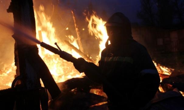 Сельчане тушили пожар в жилом доме своими силами до прибытия спасателей