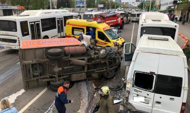 Причины аварии уточняются