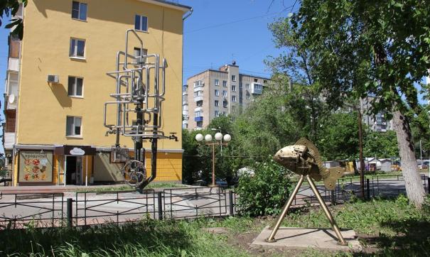 Вандалы нарушили планы по запуску фонтана.