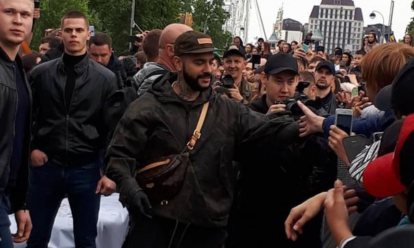 Повезло тем, кто оказался в первых рядах