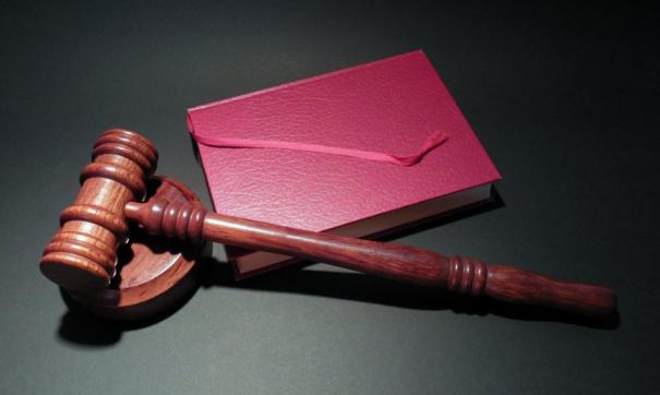 Задержанную начальницу отдела пока отпустили