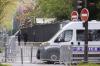 В Париже полиция открыла стрельбу по машине: есть погибшие