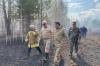 Крупнейший очаг пожара под Екатеринбургом вспашет тяжелая техника