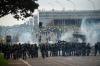 В Бразилии полиция вернула контроль над захваченными протестующими зданиями