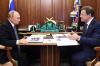 Самарский губернатор Азаров готовится к встрече с Путиным