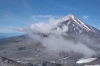 Вулкан Шивелуч снова представляет опасность: извергает лаву и пепел