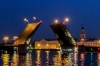 Петербургские мосты решили не разводить в ночь с 1 на 2 мая