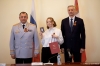 Андрей Луценко и начальник регионального УМВД перед Днем Победы вручили паспорта юным вологжанам