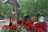 Могилу Евгения Пригожина на кладбище в Петербурге залили бетоном