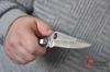 В Ленинградской области повар суши-бара с ножом напал на подростка в грязной одежде