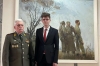Ровесники через десятилетия: как ветераны труда и современные подростки встретились на одной фотографии в семи городах России