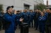 Рабочий из Новосибирска превратил обеденные перерывы на заводе в музыкальные концерты