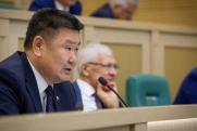 Коммуниста Вячеслава Мархаева лишили статуса сенатора
