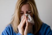 Почему зимой грипп может быть опаснее коронавируса? Отвечает ученый